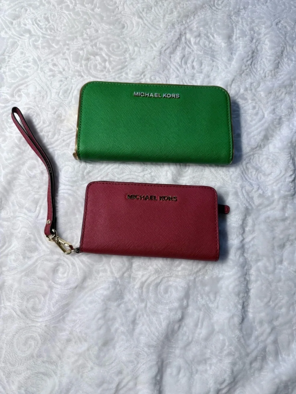 Michael Kors Wallet Bundle Green Zip Around & Red Wristlet Wallet